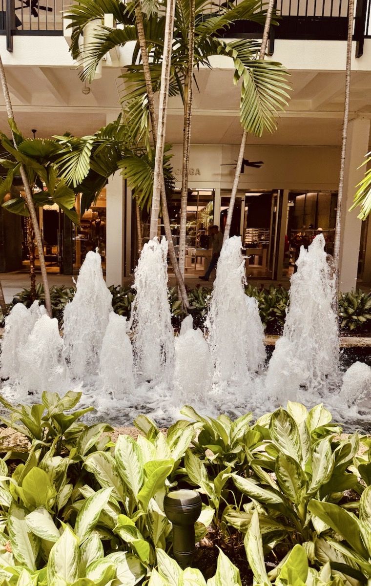 Fotografia da matéria: Bal Harbour: moda, sabores e o azul do Atlântico