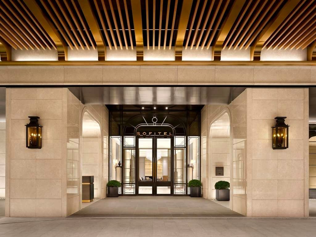 Entrada do Sofitel Ambassador Seoul em Jamsil