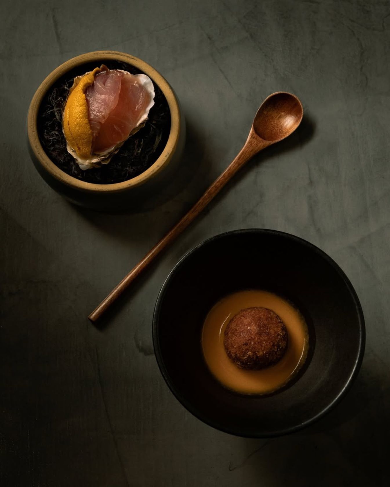 Prato autoral do menu degustação do DeMo Magnolia